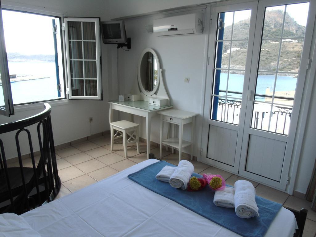 Mely Hotel Kapsalion Exterior photo